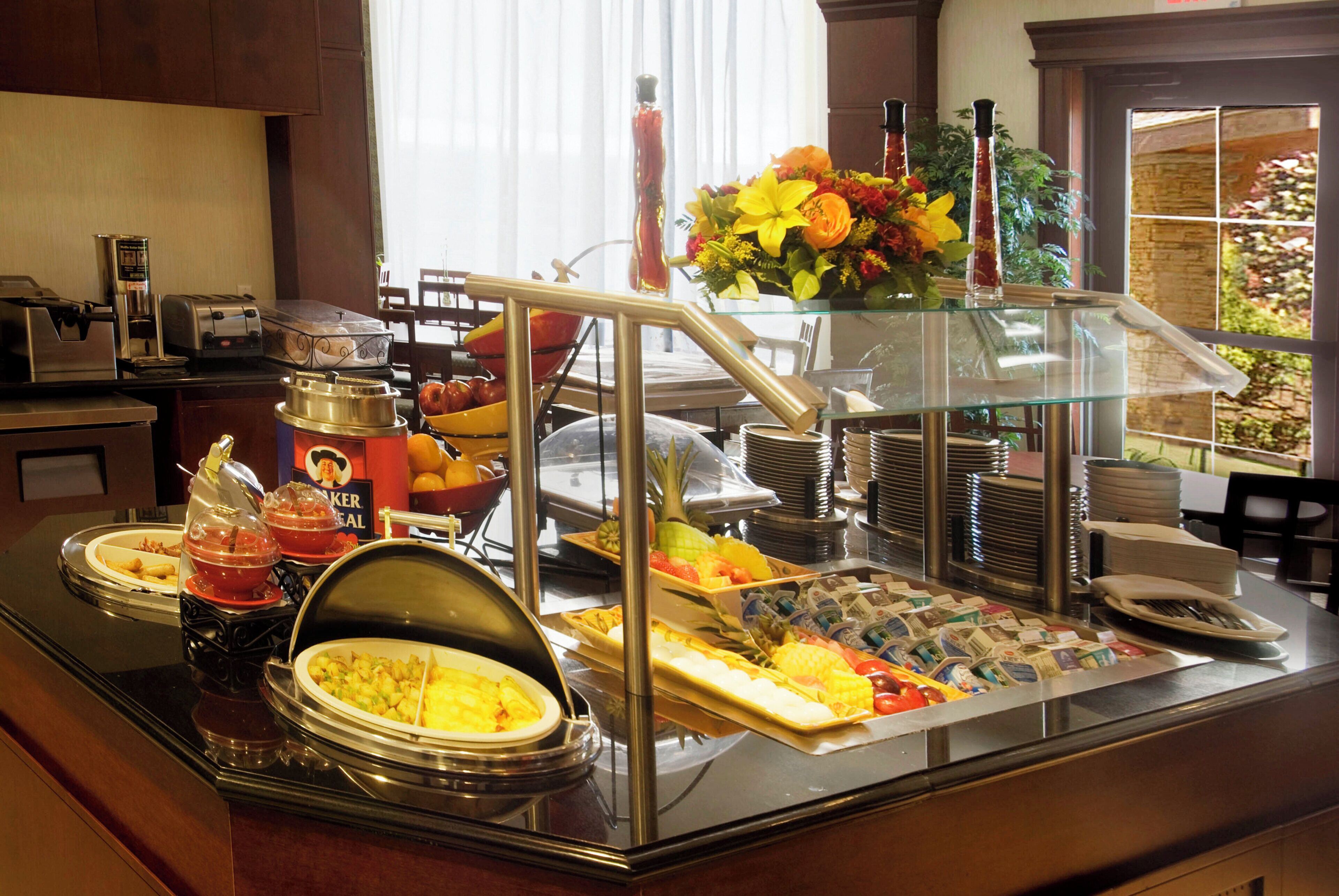 Photo - Staybridge Suites Oakville by IHG