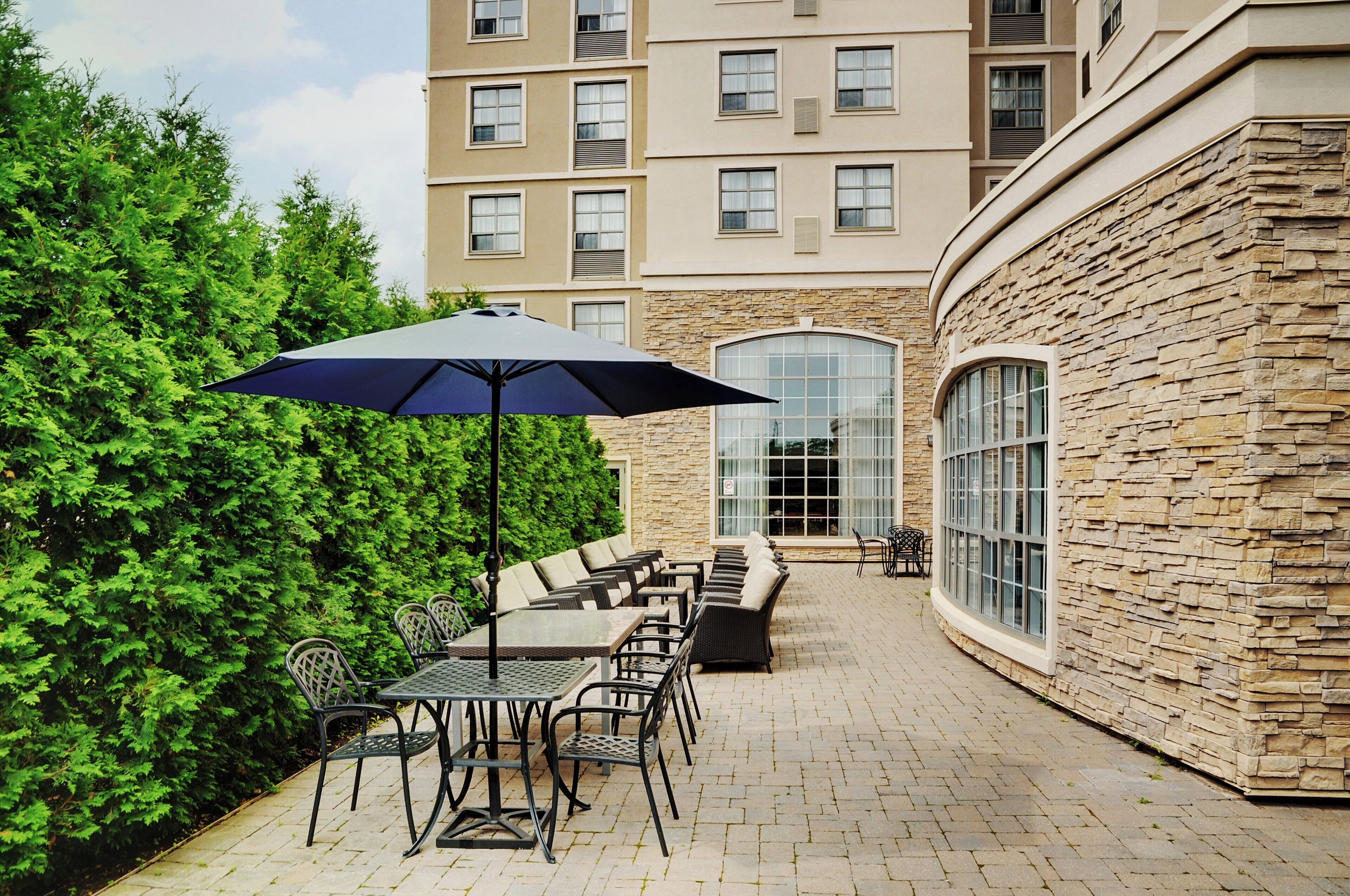 Photo - Staybridge Suites Oakville by IHG