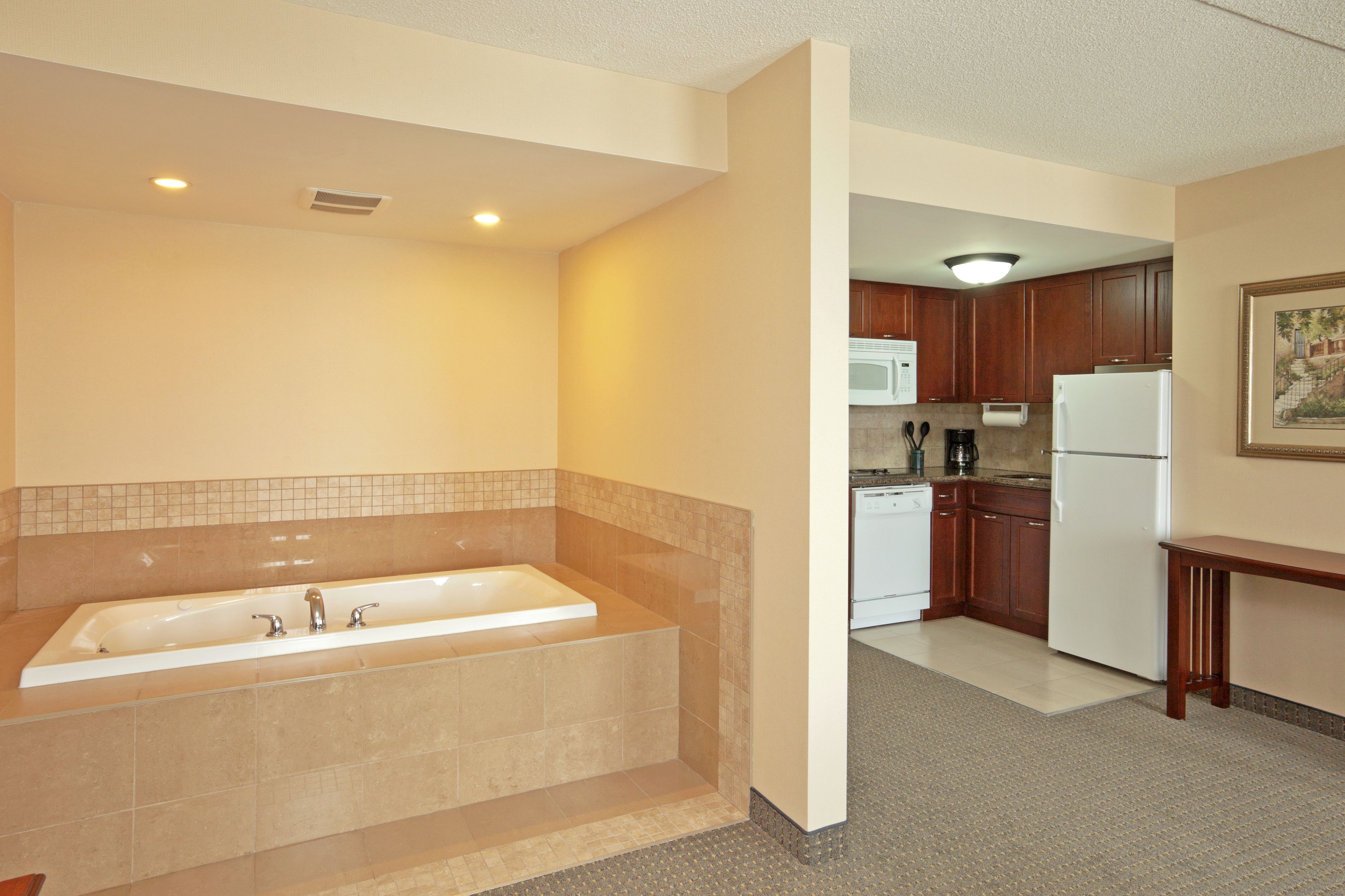 1 bedroom, in-room safe, desk, blackout curtains