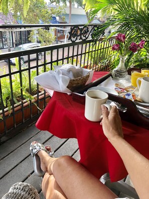 Front Side Balcony Suite, 1 King | Terrace/patio - Park Plaza Hotel (Winter Park)