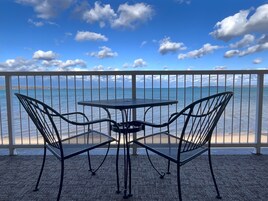 公寓式客房, 2 间卧室, 无烟房, 海滩景观 | 露台