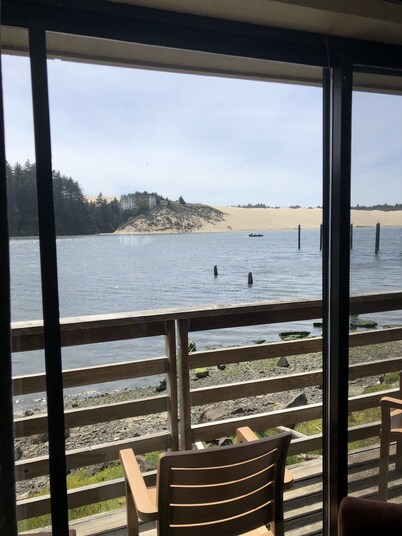 River House Inn, a Baymont by Wyndham