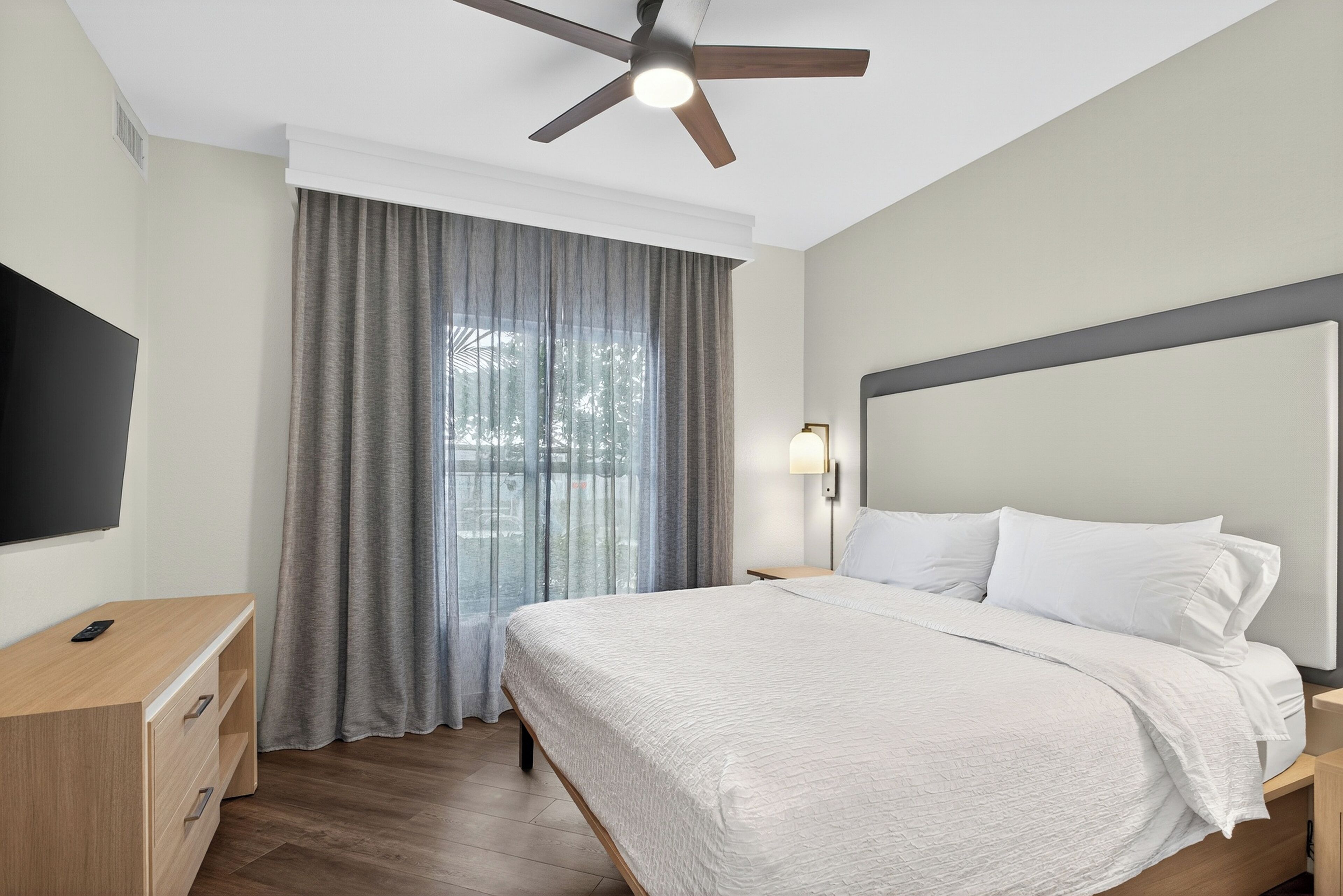 1 bedroom, premium bedding, in-room safe, soundproofing