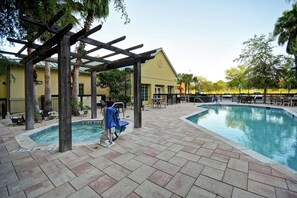 Exterior - Homewood Suites by Hilton Ocala at Heath Brook (Ocala)