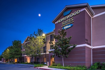Homewood Suites by Hilton Fresno