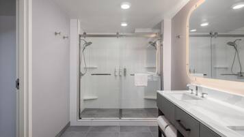 Douche de la salle de bain