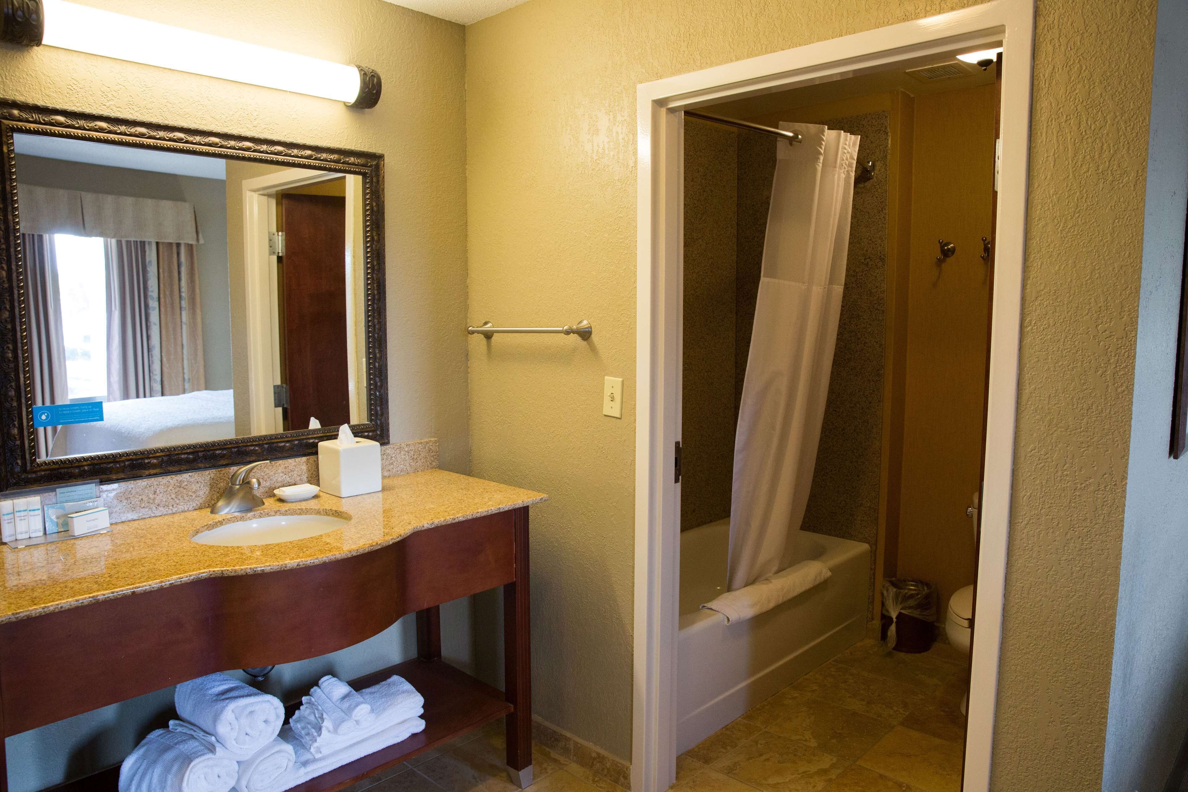 studio suite one king non smoking | bathroom | shower, free toiletries, hair dryer, towels