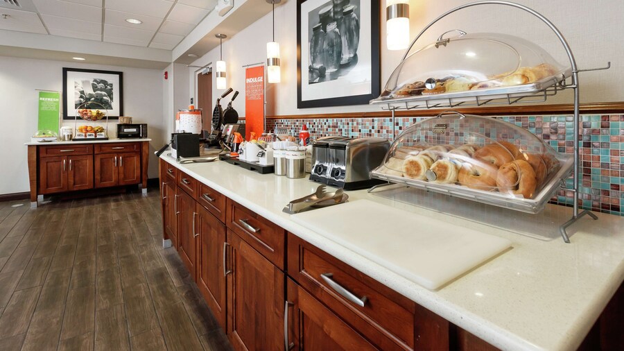 Hampton Inn & Suites Navarre