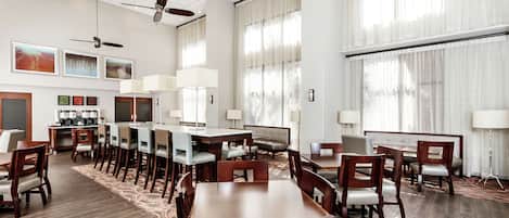 Free daily buffet breakfast