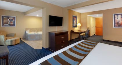 Wingate by Wyndham Erie
