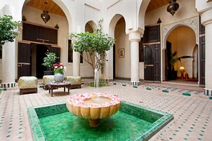  Superior room Riad Zaouia.  | Courtyard