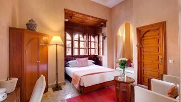 Riad Lydines Studio | Premium bedding, minibar, in-room safe, individually decorated