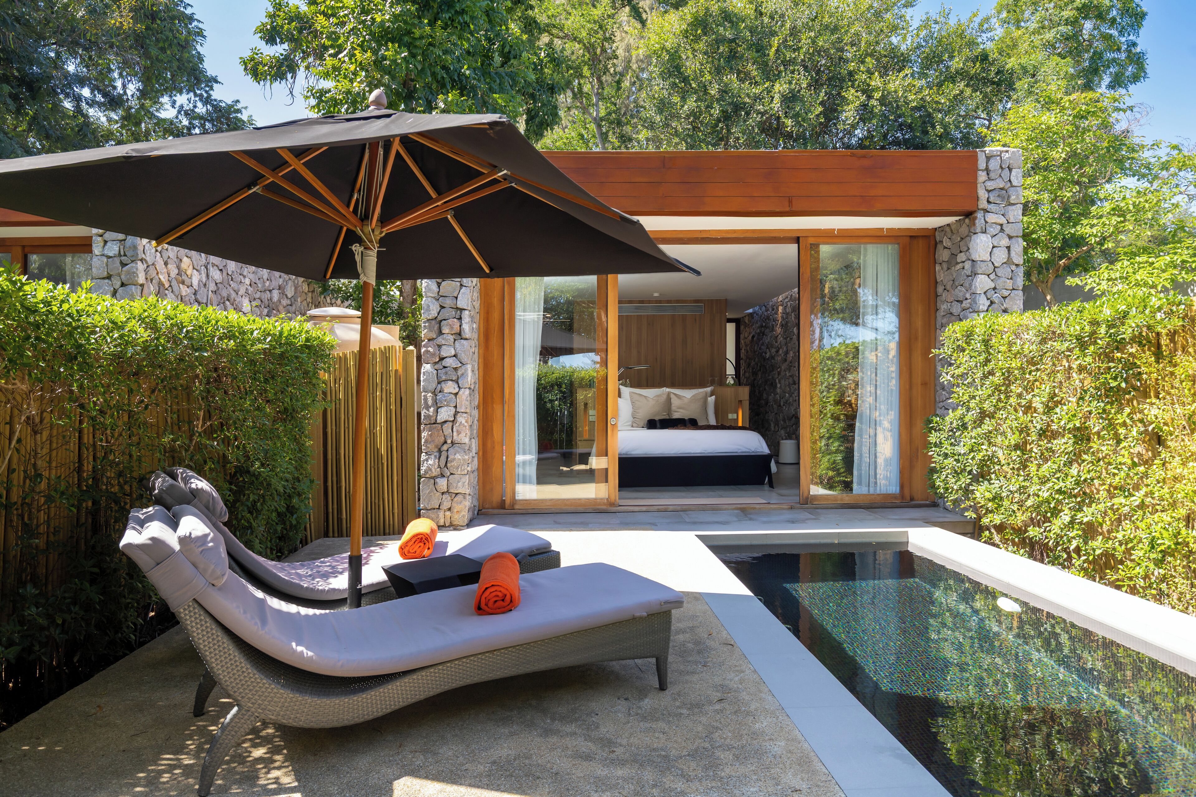 Deluxe Pool Villa | Minibar, in-room safe, blackout curtains, soundproofing