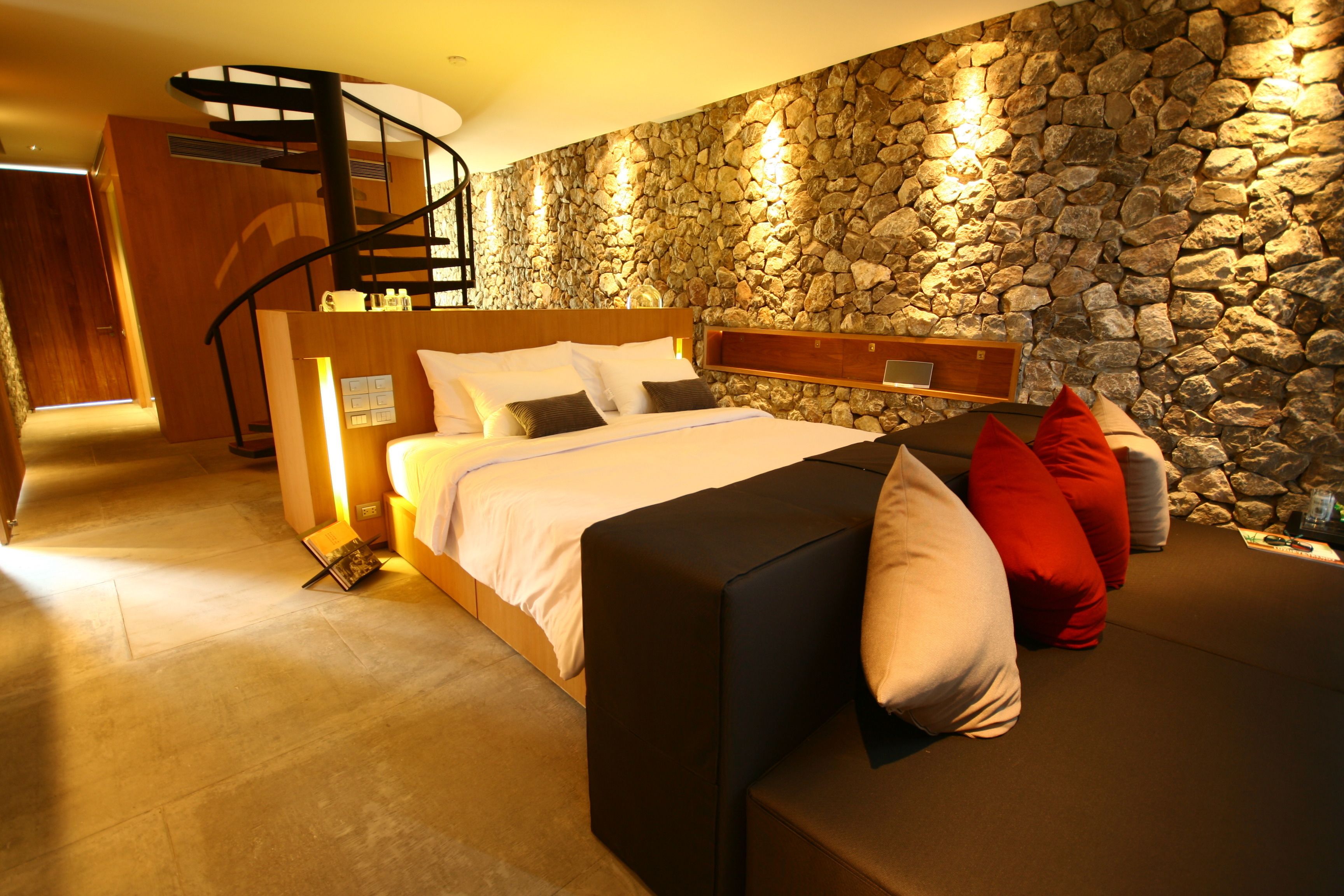 1 bedroom, minibar, in-room safe, iron/ironing board