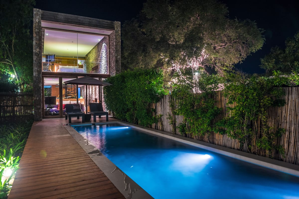 Luxury Oceanfront Pool Villa | มินิบาร์, ตู้นิรภัยในห้องพัก, ผ้าม่านกันแสง, ห้องเก็บเสียง