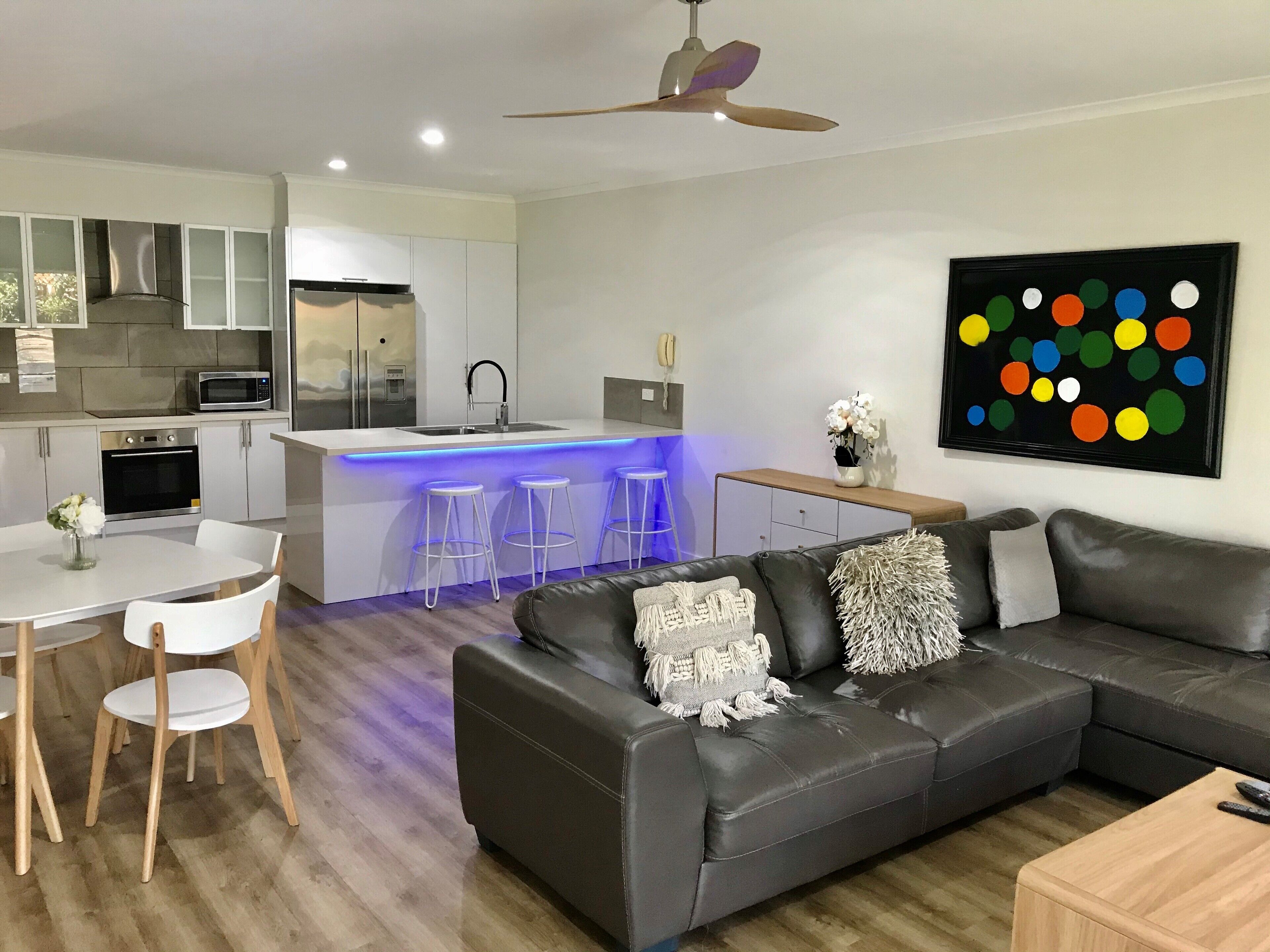 The Villas Palm Cove — image 25