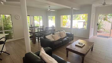 Four bedroom oasis villa (own private pool) | Individually decorated, individually furnished, iron/ironing board