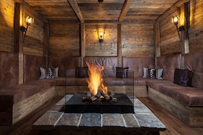 Couples treatment rooms, sauna, hot tub, steam room, body treatments - Alm- & Wellnesshotel Alpenhof (Schoenau am Koenigssee)