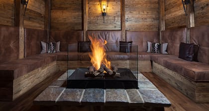 Alm- & Wellnesshotel Alpenhof
