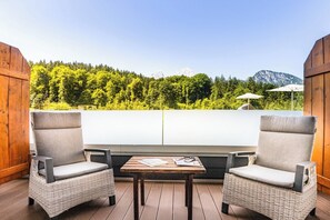 Deluxe Double Room | Terrace/patio