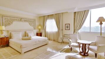 總統套房, 熱水浴缸 (SP-DE Luxe) | 遮光窗簾/窗簾、免費 Wi-Fi、床單