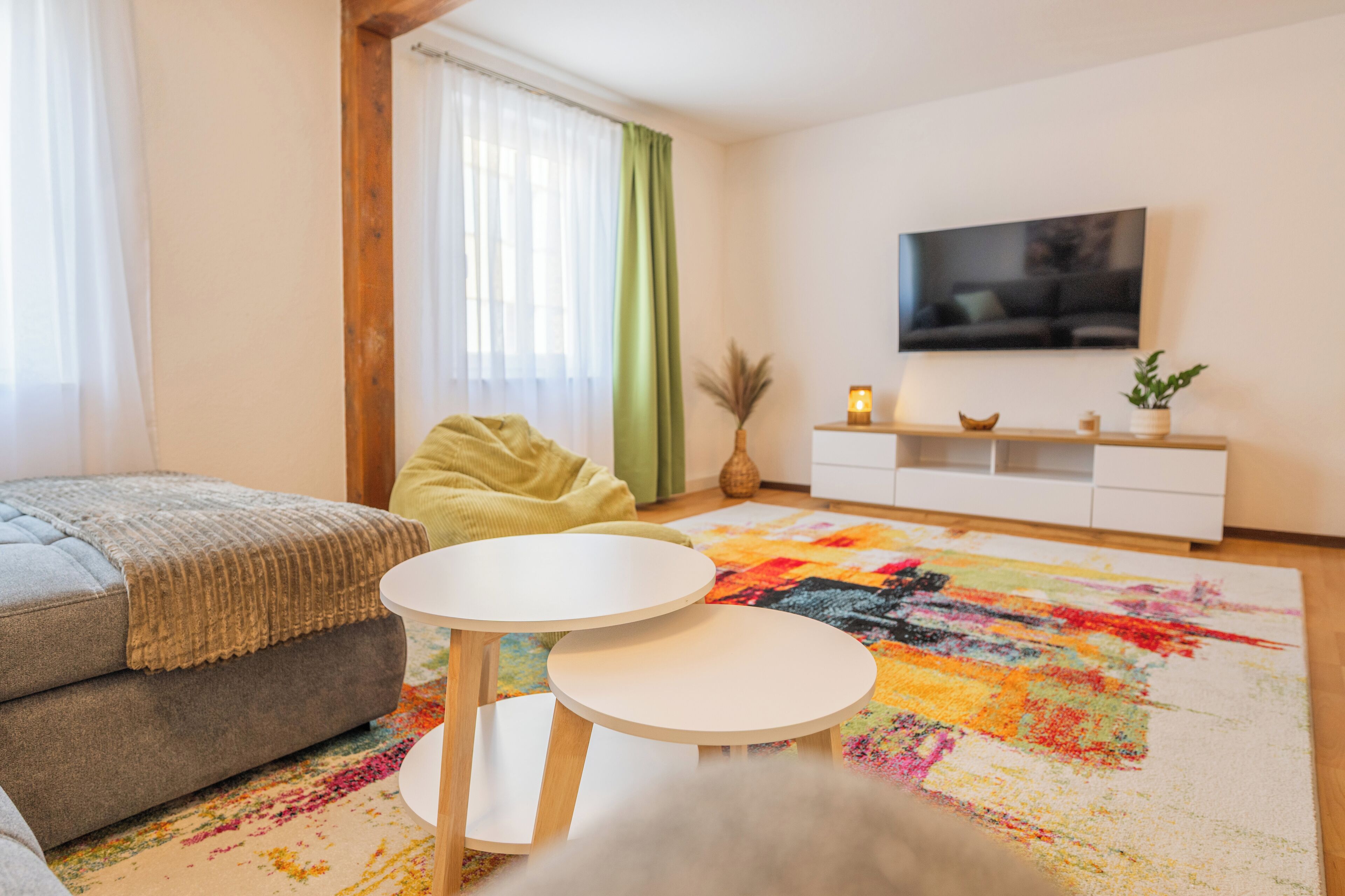 family condo | living area | 50-inch smart tv with cable channels