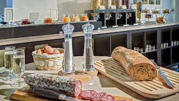 Free daily local cuisine breakfast