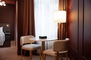 In-room dining - The Villa Self Check-In Boutique Hotel (Stavanger)