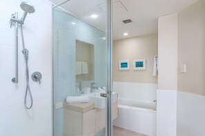 公寓, 2 间卧室 | 浴室 | 免费洗浴用品、吹风机、毛巾