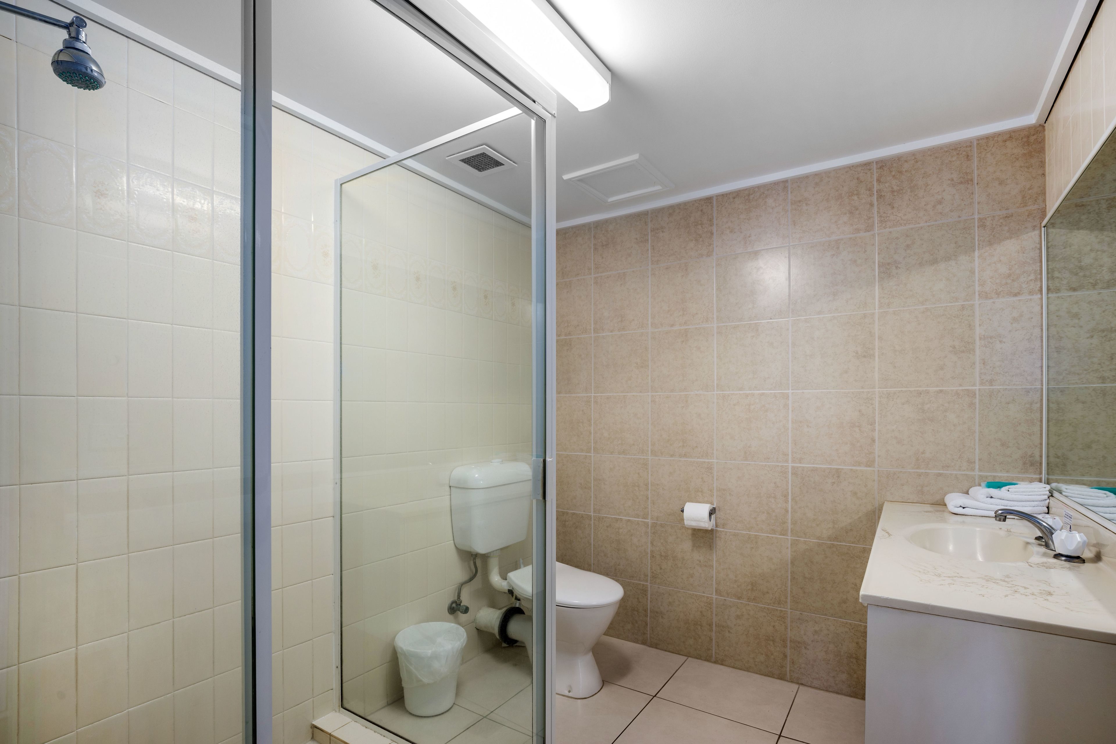 Golden Sands on the Beach — image 17