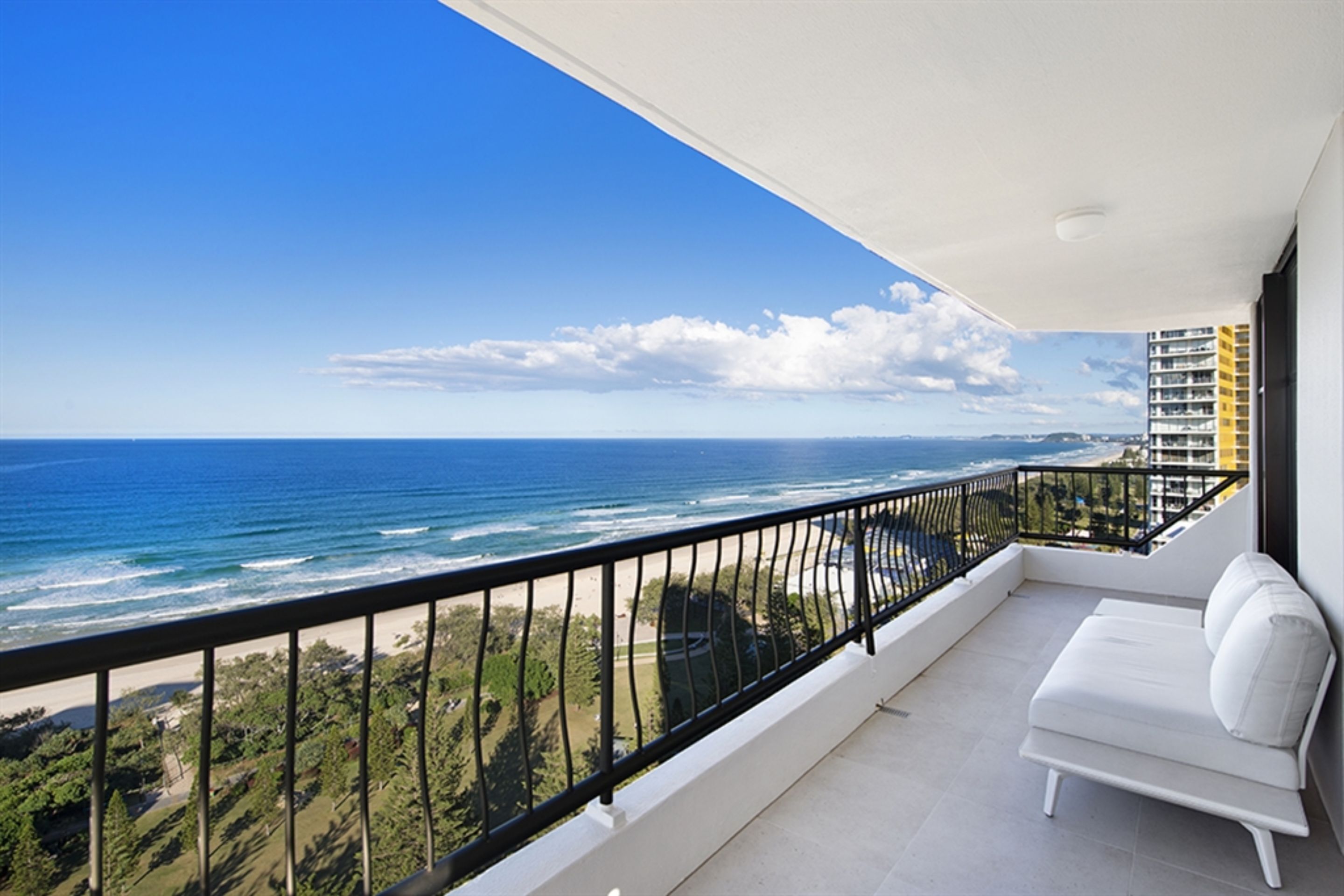ULTIQA Beach Haven At Broadbeach — image 22