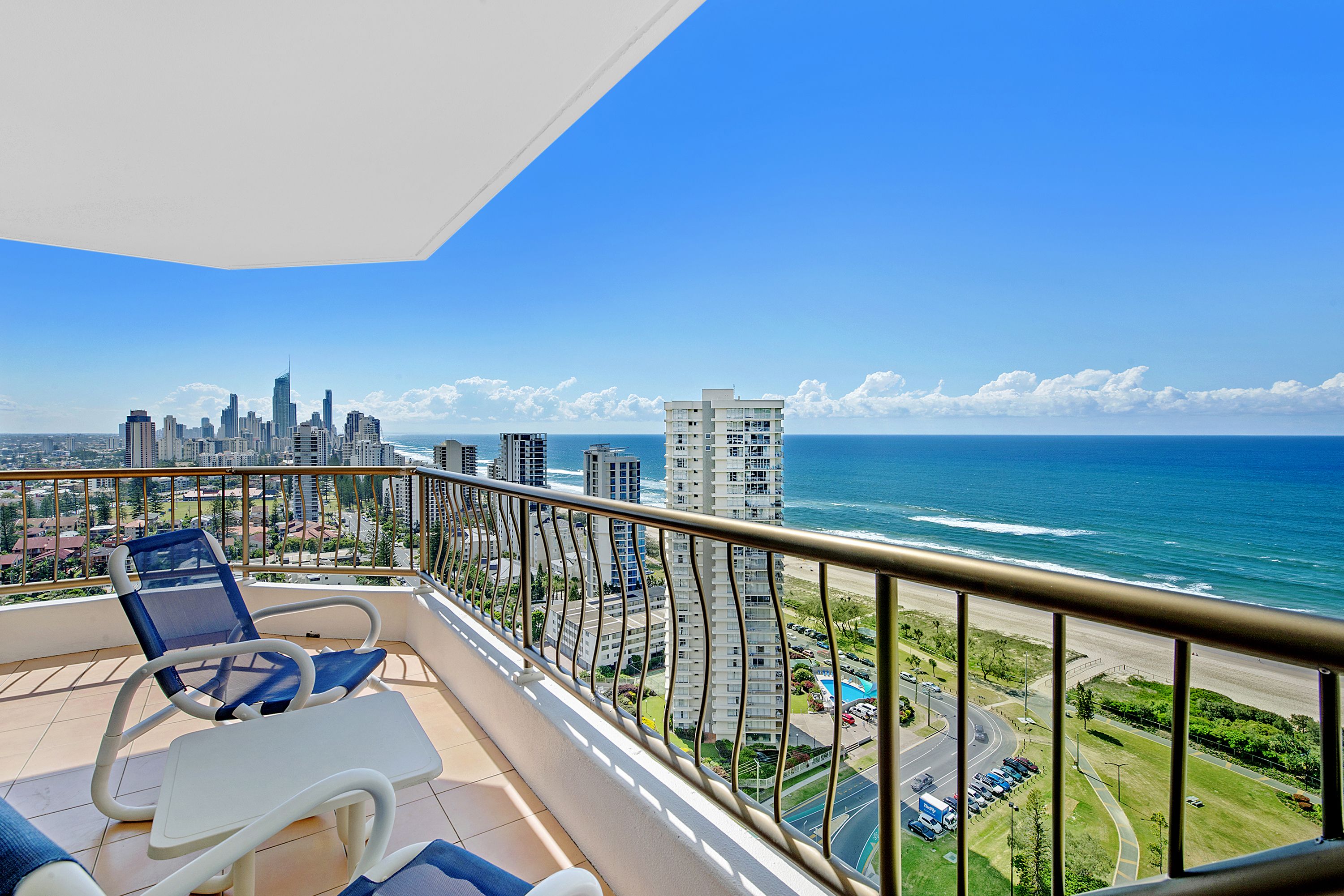 ULTIQA Beach Haven At Broadbeach — image 12