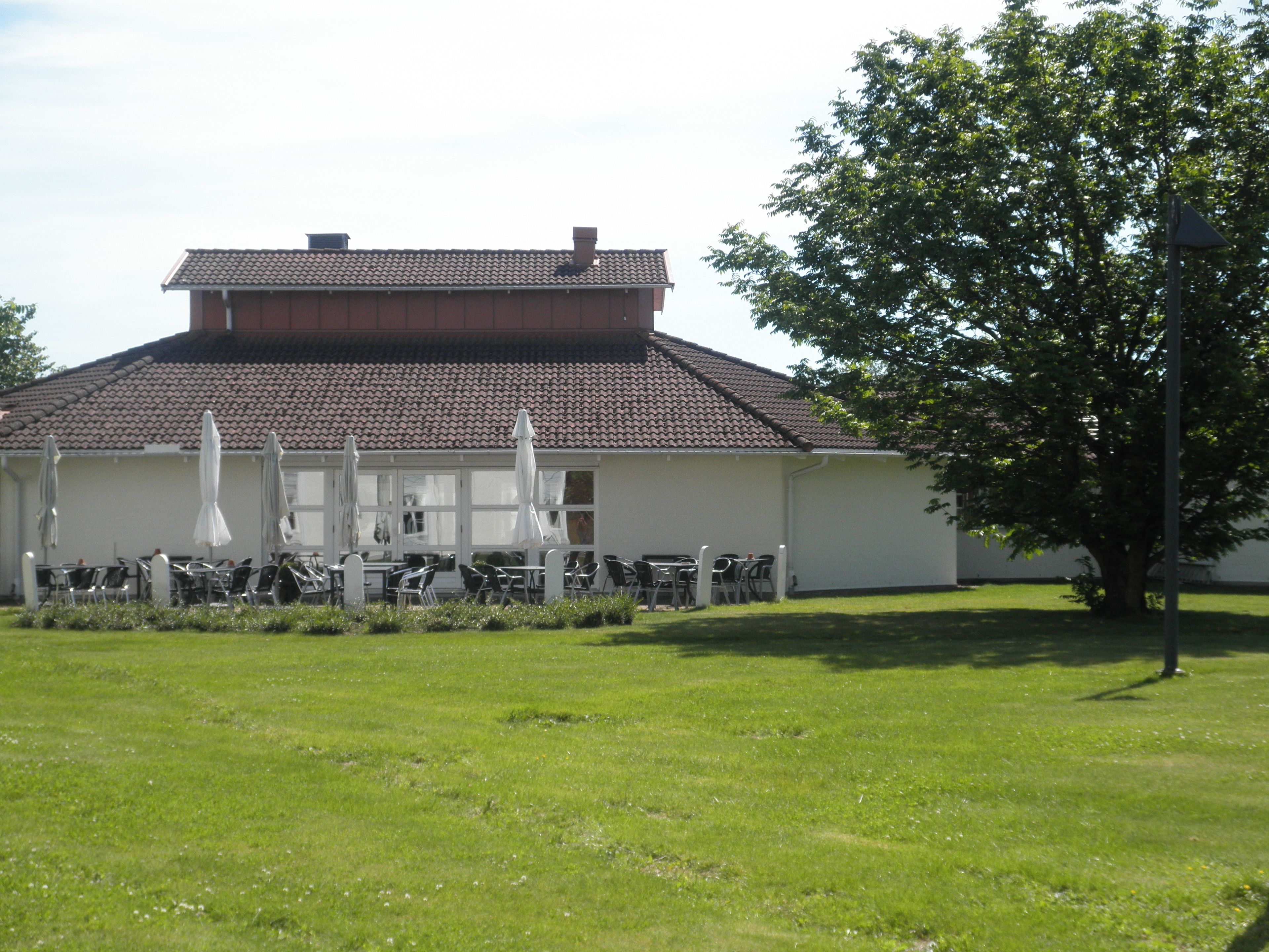 children’s play area – outdoor