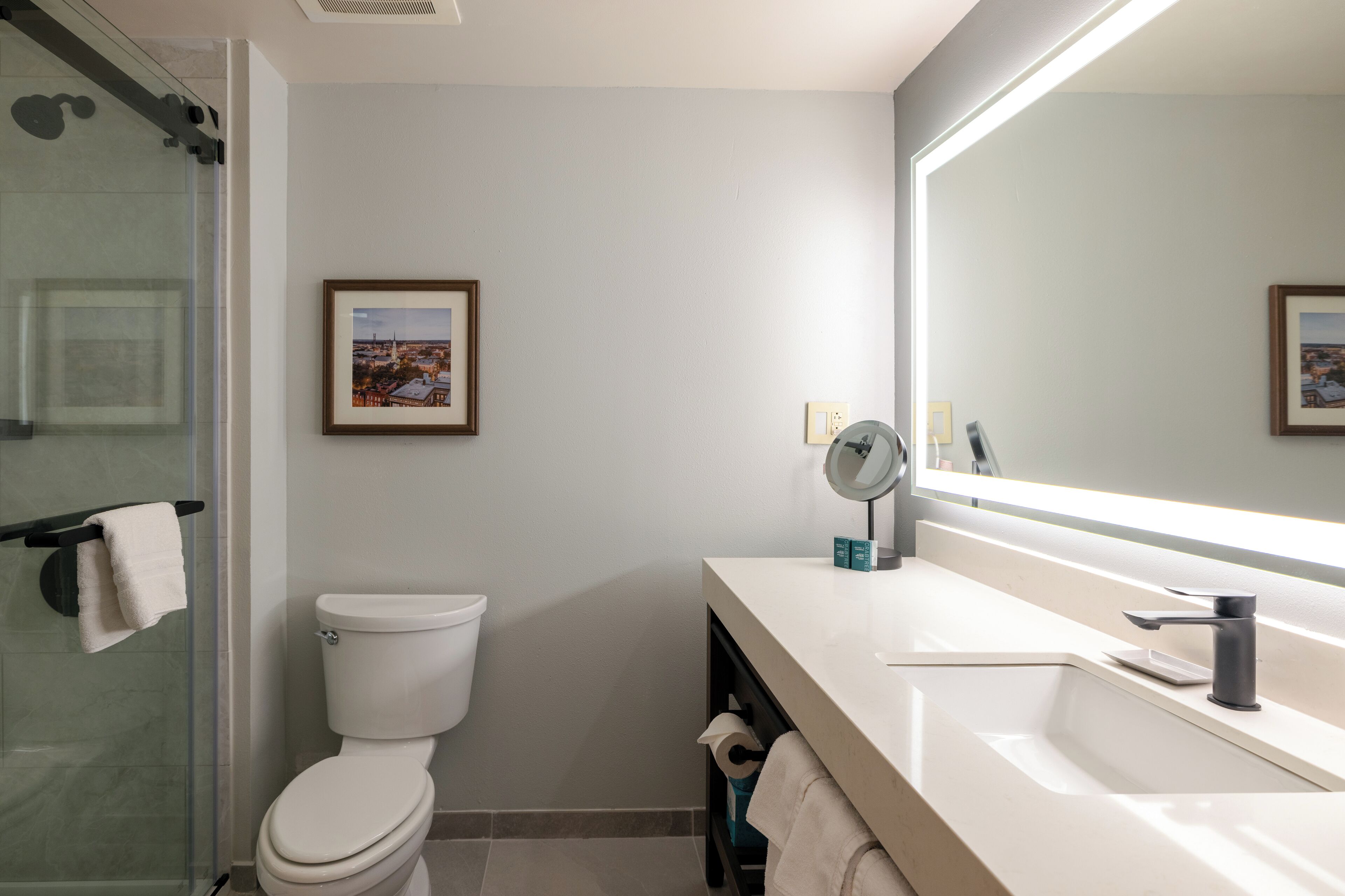 Foto - DoubleTree by Hilton Hotel Savannah Airport