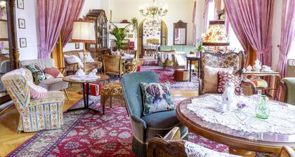 Tante ALMA's Hotel Lasthaus am Ring