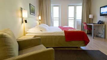 Desk, cots/infant beds, rollaway beds, free WiFi