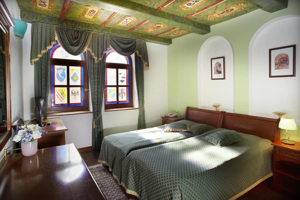 Standard Single Room | Premium bedding, minibar, in-room safe, desk
