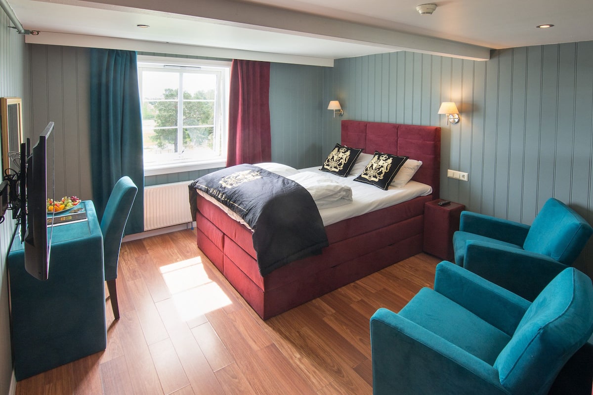 Luxe beddengoed, wifi, beddengoed
