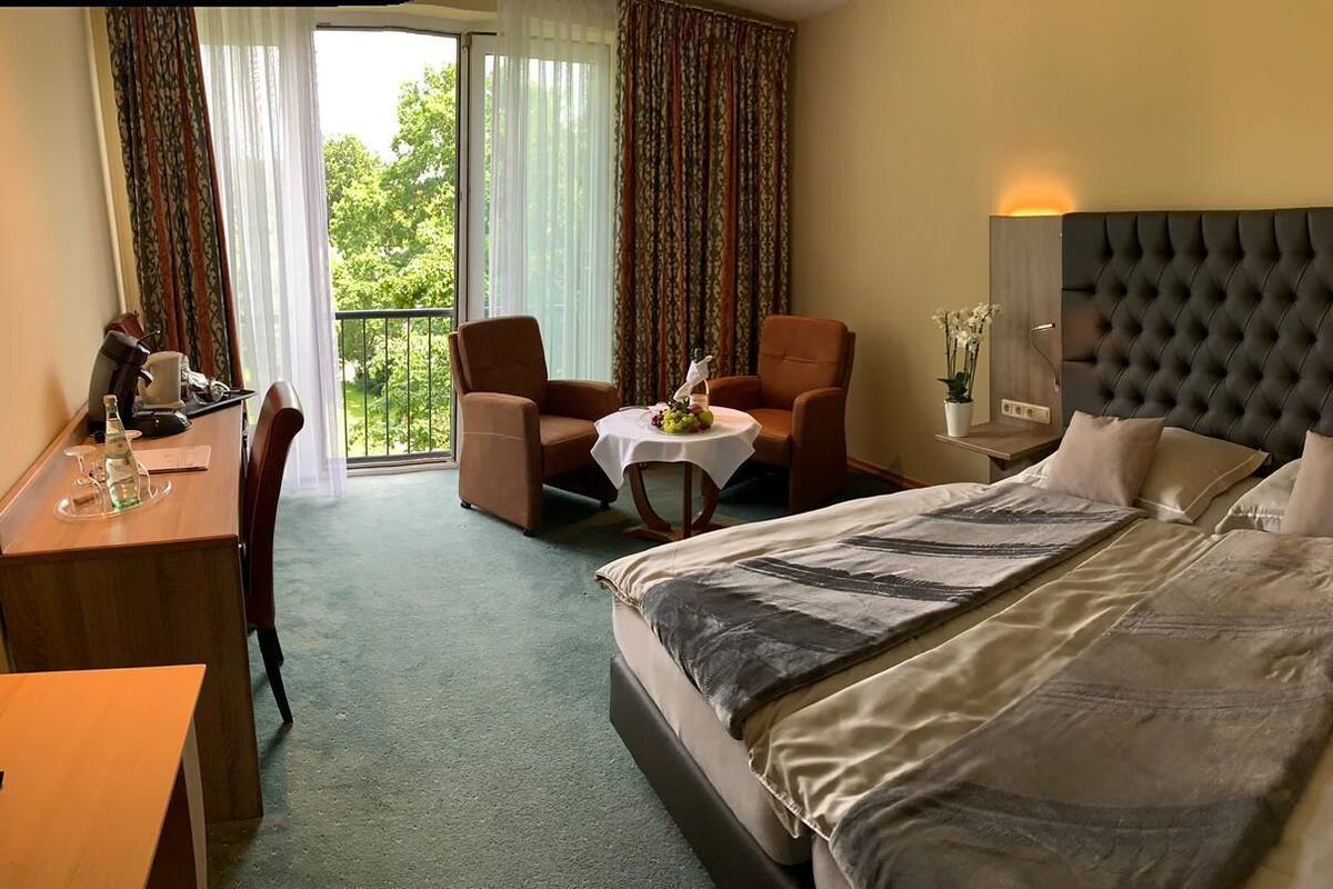 Comfort Double Room | Premium bedding, down comforters, desk, laptop workspace