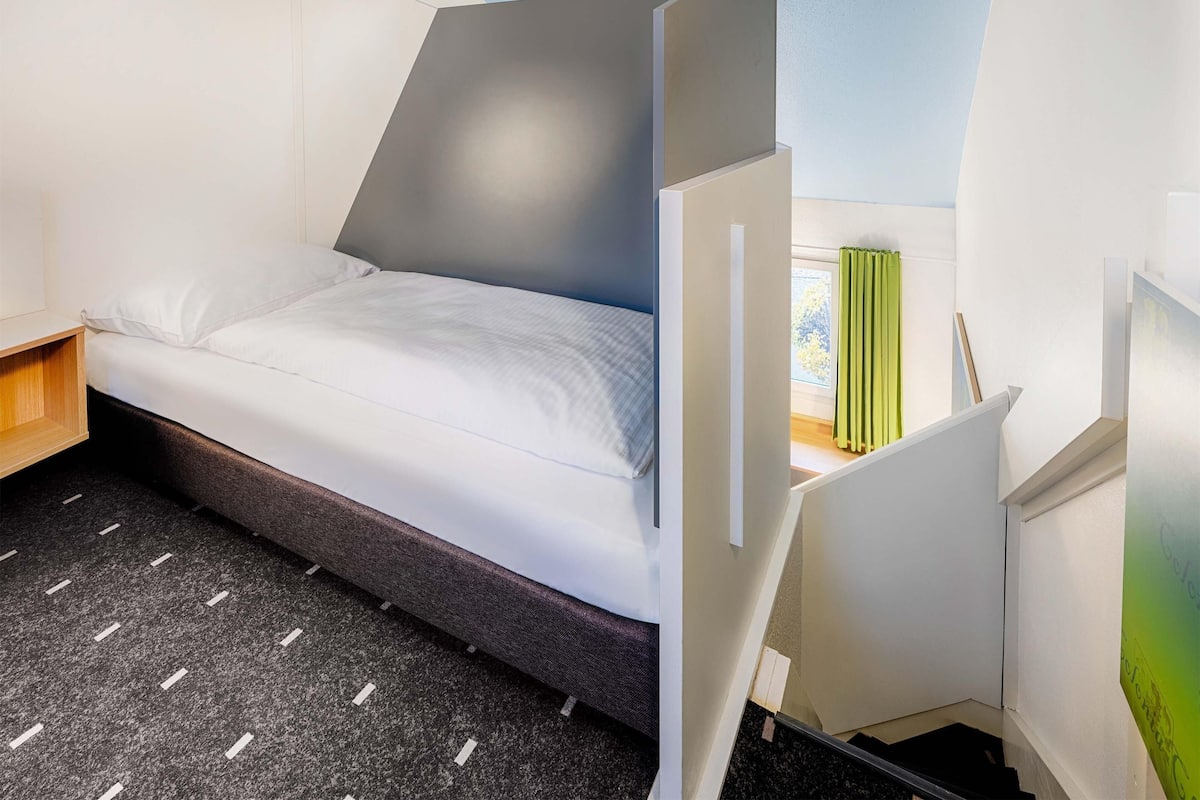 Chambre Quadruple | Bureau, chambres insonorisées, Wi-Fi gratuit, draps fournis