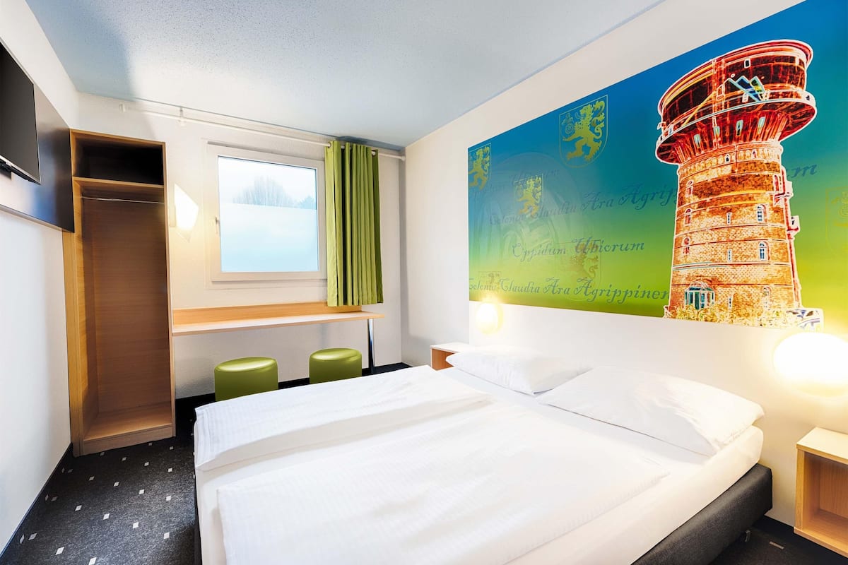 Chambre Double | Bureau, chambres insonorisées, Wi-Fi gratuit, draps fournis