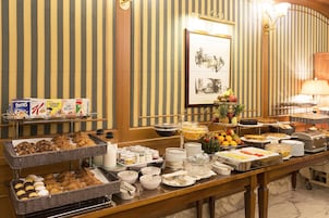 Daily buffet breakfast for a fee