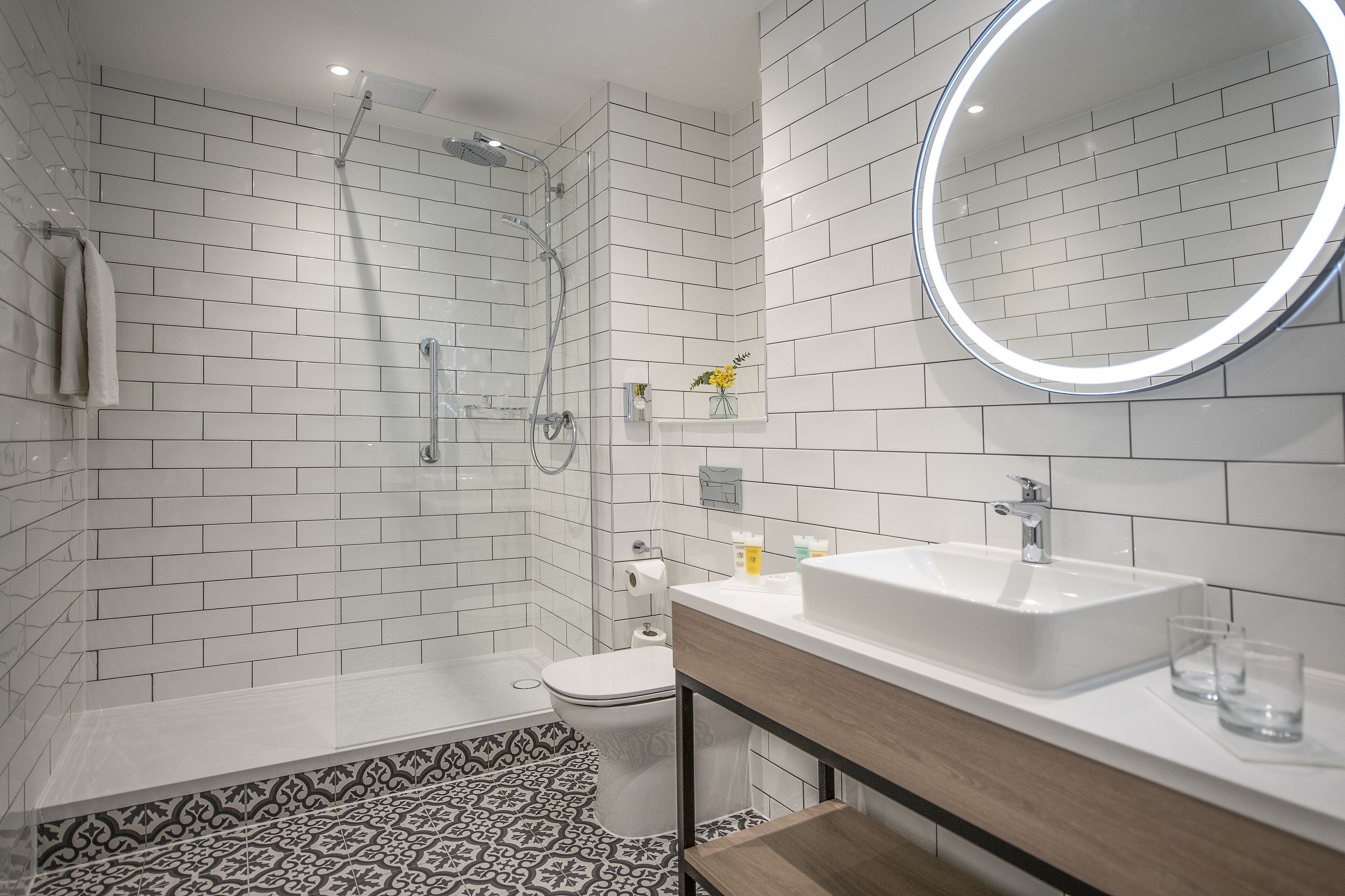 Photo - Horwood House Hotel