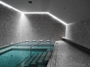 2 indoor pools, 2 outdoor pools, pool umbrellas, sun loungers