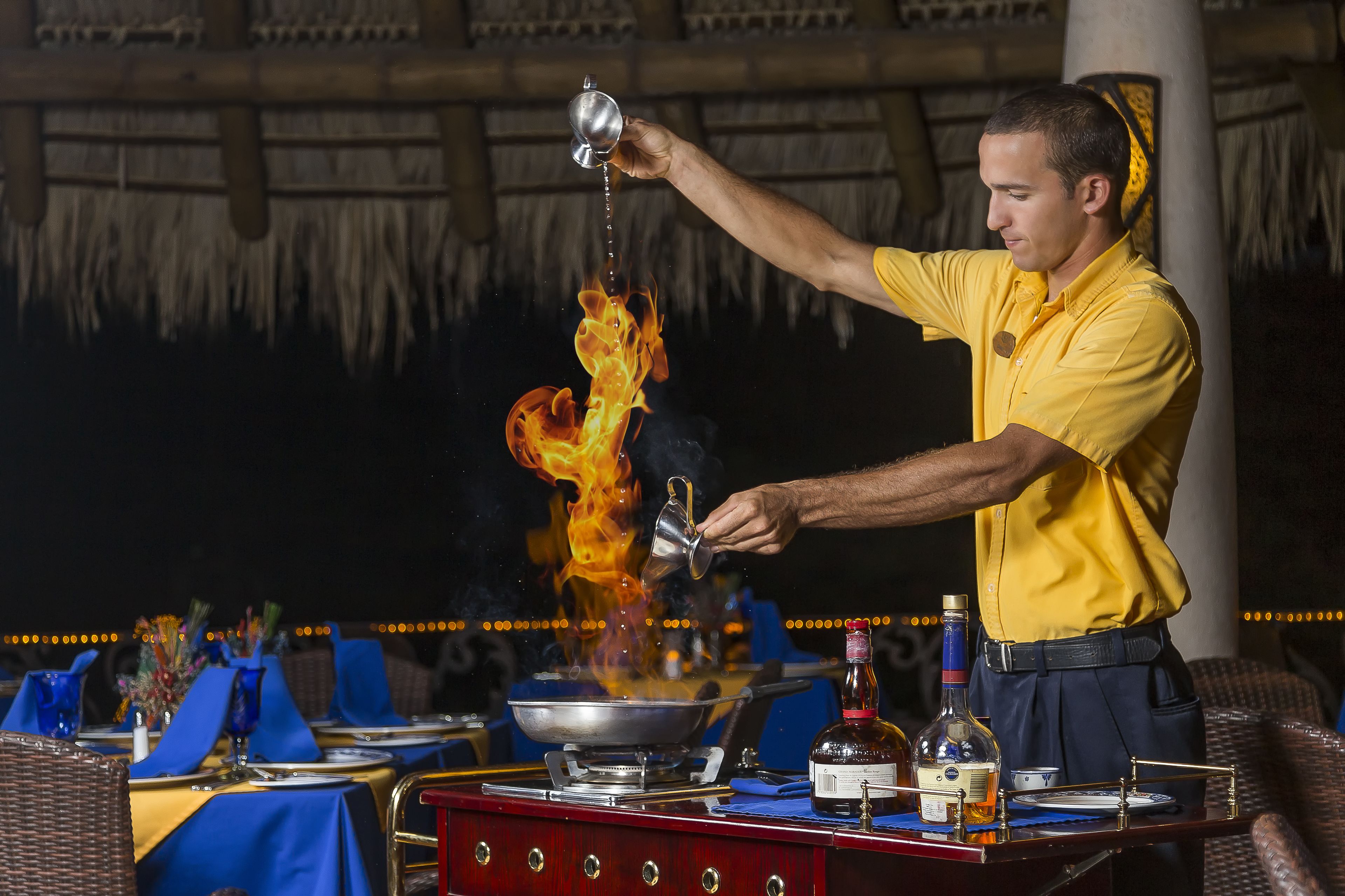 breakfast, lunch, dinner served; international cuisine, pool views