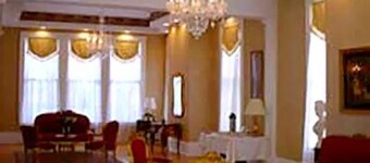 The Confederate House