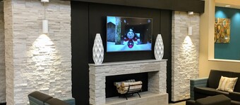 익스텐디드 스테이 아메리카 프리미어 스위트 레이크랜드 I4