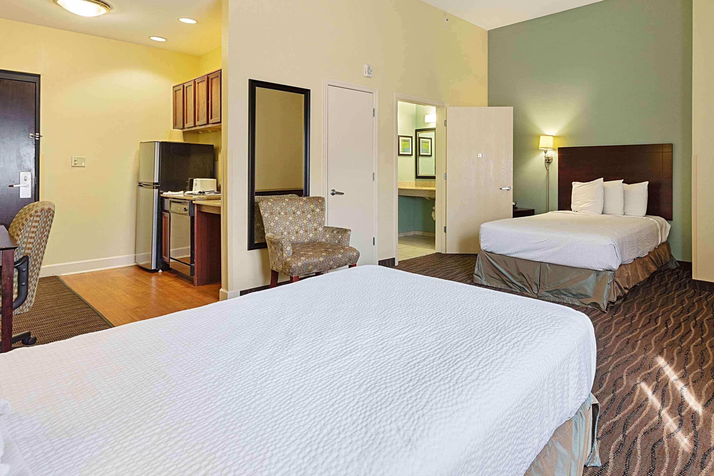 premium bedding, desk, iron/ironing board, free wifi