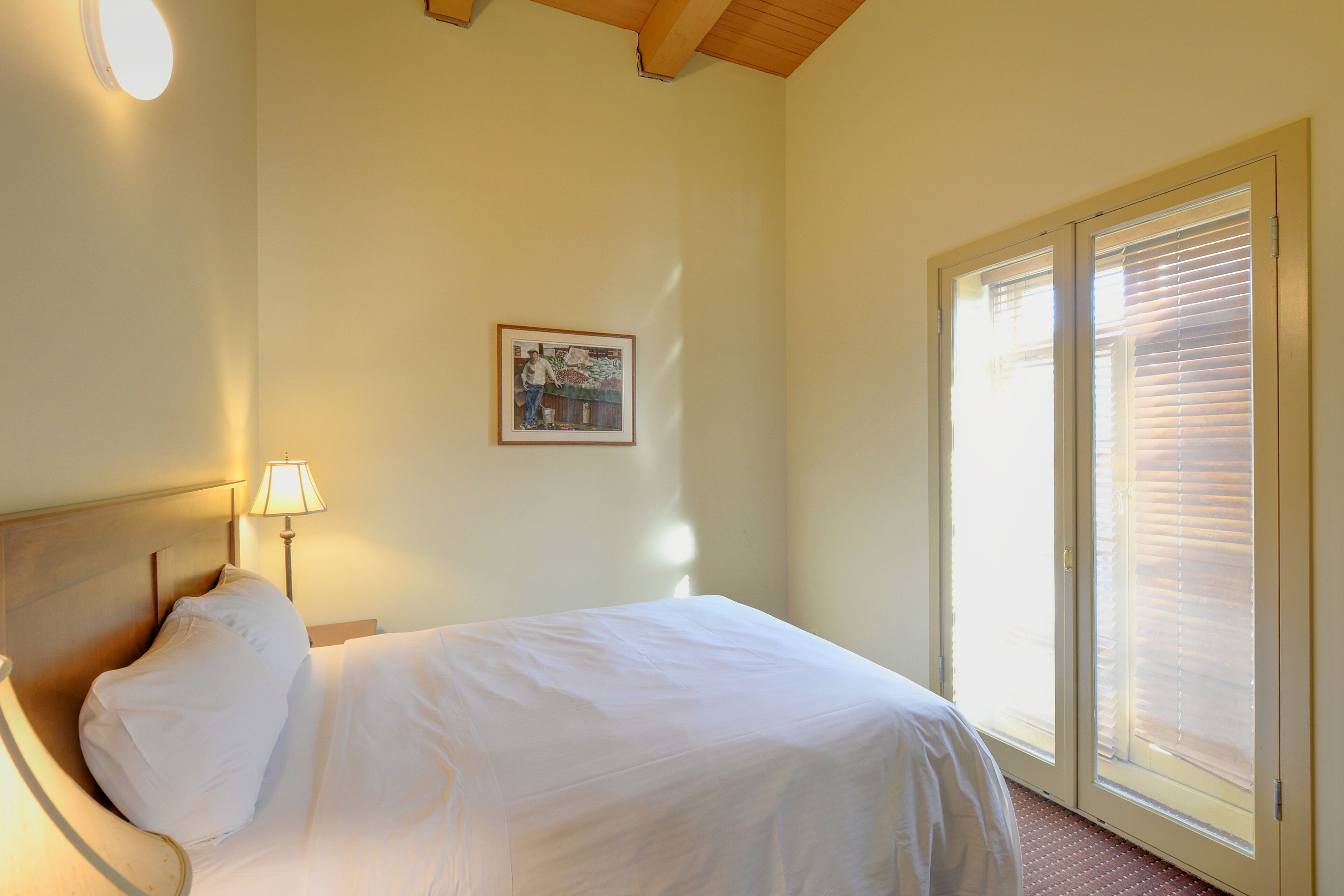 suite, 1 bedroom with stairs | 1 bedroom, premium bedding, individually decorated