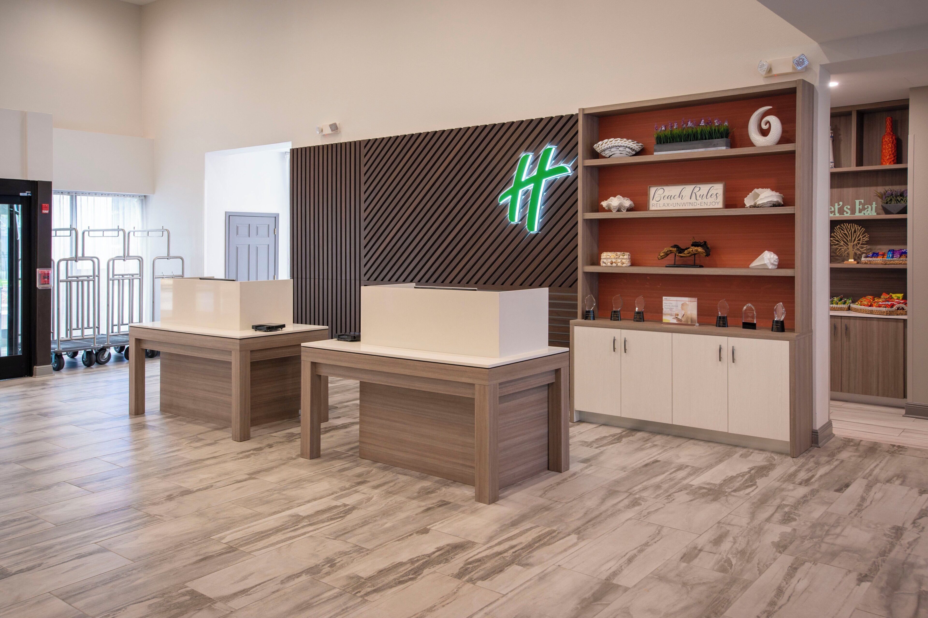 Photo - Holiday Inn Pensacola   University Area, An Ihg